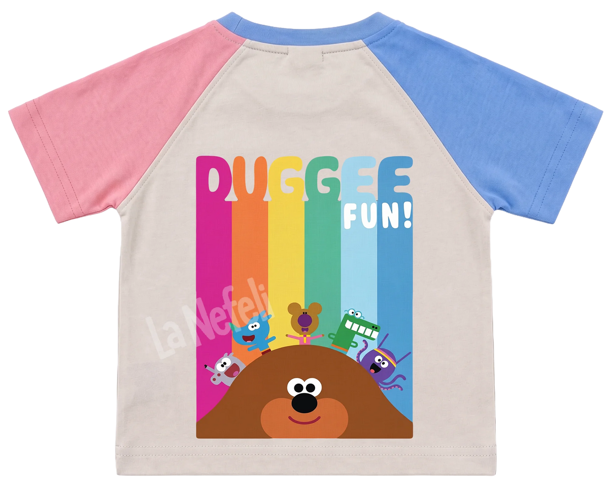 Hey Duggee rainbow kids' T-shirt, pink and blue raglan sleeves, blue collar, big print on the back