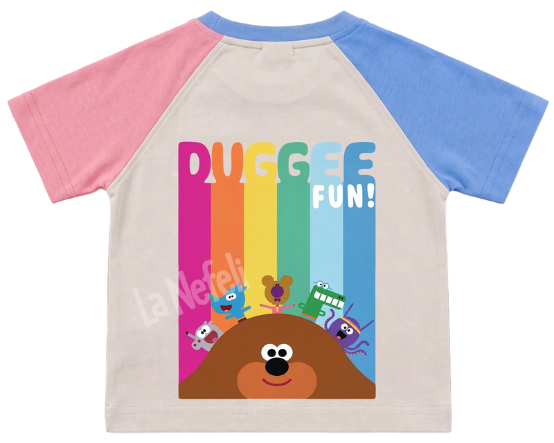 Hey Duggee rainbow kids' T-shirt, pink and blue raglan sleeves, blue collar, big print on the back