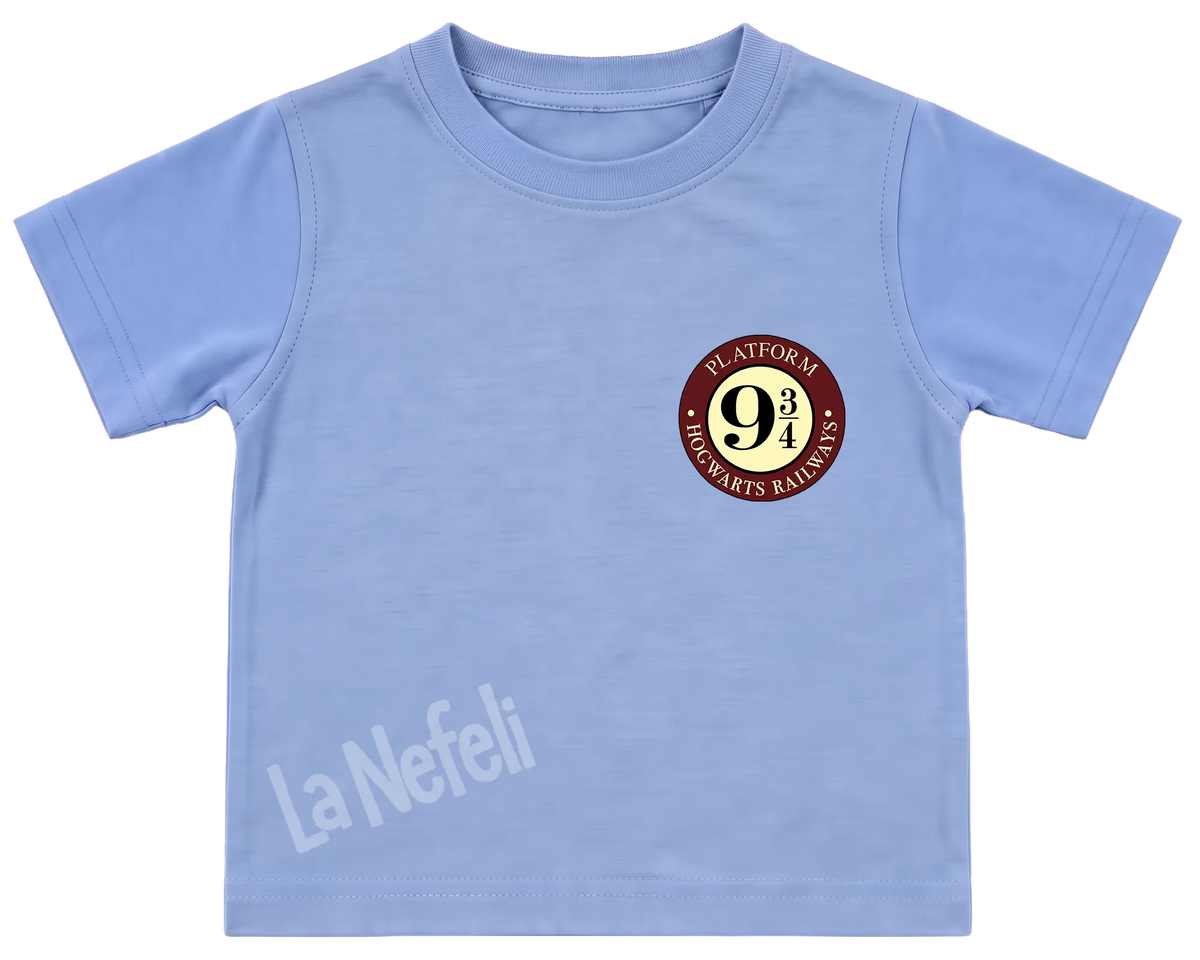 Harry Potter Hogwarts castle kids' T-shirt, all blue, a small Platform 9¾ badge on the chest
